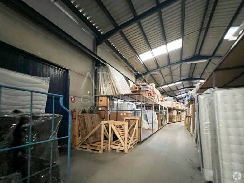 Industriel dans Torrejón de Ardoz, Madrid à vendre - Photo du bâtiment - Image 2 de 6