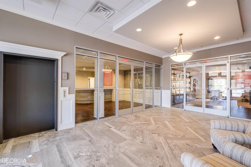 574 Conyers Rd, Loganville, GA for sale - Lobby - Image 2 of 38