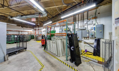 11553 Sutphin Blvd, Jamaica, NY for lease Interior Photo- Image 1 of 4