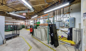 11553 Sutphin Blvd, Jamaica, NY for lease Interior Photo- Image 1 of 4