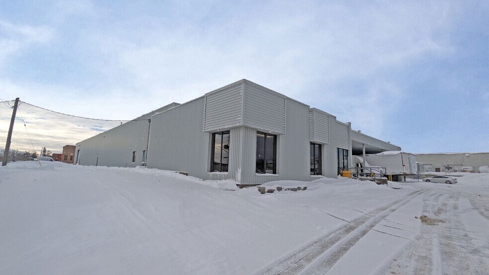 1011 Hubrey Rd, London, ON à louer - Photo du bâtiment - Image 2 de 2
