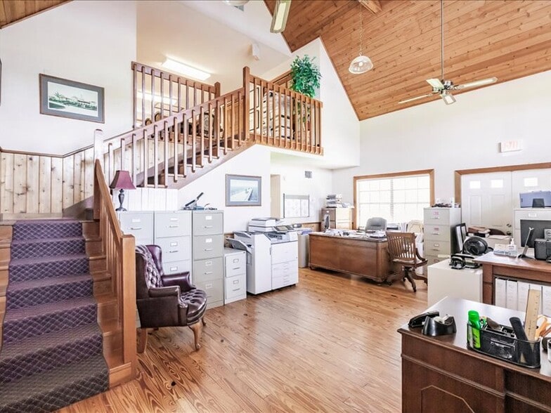 13225 FL-64, Bradenton, FL for sale - Interior Photo - Image 3 of 21