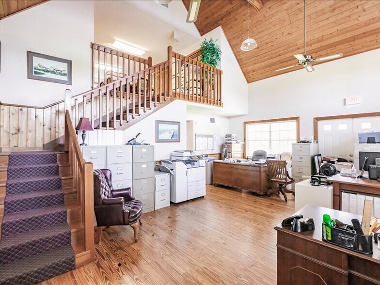 13225 FL-64, Bradenton, FL à vendre - Photo intérieure - Image 3 de 21