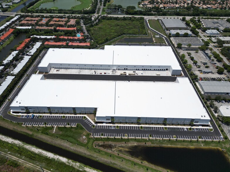 3800 S Congress Ave, Boynton Beach, FL à louer - Photo du bâtiment - Image 2 de 3