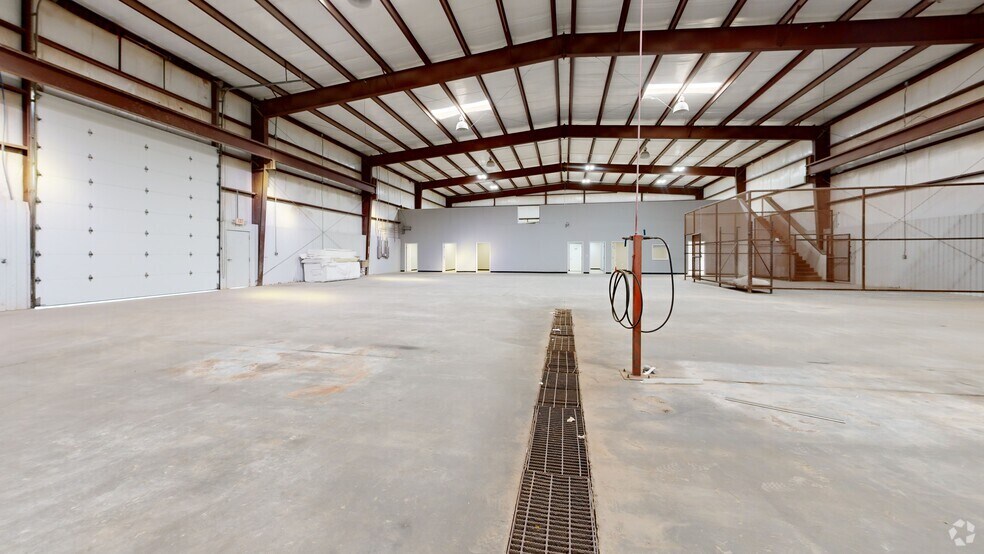 8511 W Interstate 20, Midland, TX à louer - Numérisation 3D de Matterport - Image 2 de 24