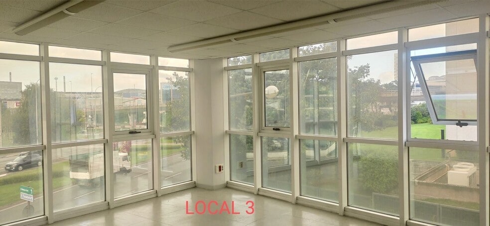 Avenida Ferrocarril, 74, A Coruña, La Coruna for lease - Interior Photo - Image 2 of 17