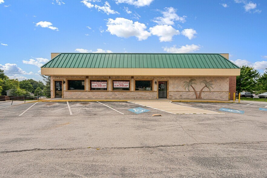 754 W Cherry St, Glasgow, KY à vendre - Photo du bâtiment - Image 1 de 29