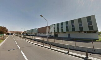 Plus de détails pour Local d'activités à louer