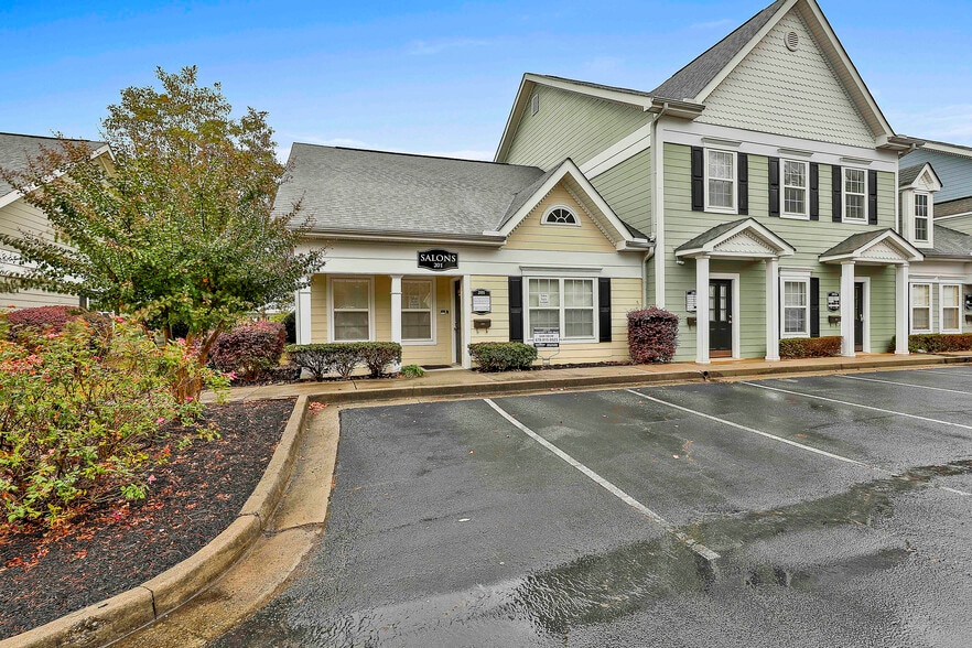 500 W Lanier Ave, Fayetteville, GA for sale - Building Photo - Image 2 of 14