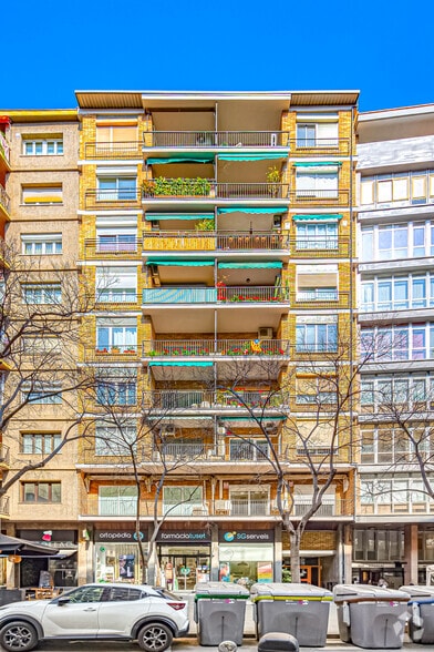 Carrer de Tuset, 34, Barcelona, Barcelona for lease - Primary Photo - Image 1 of 2