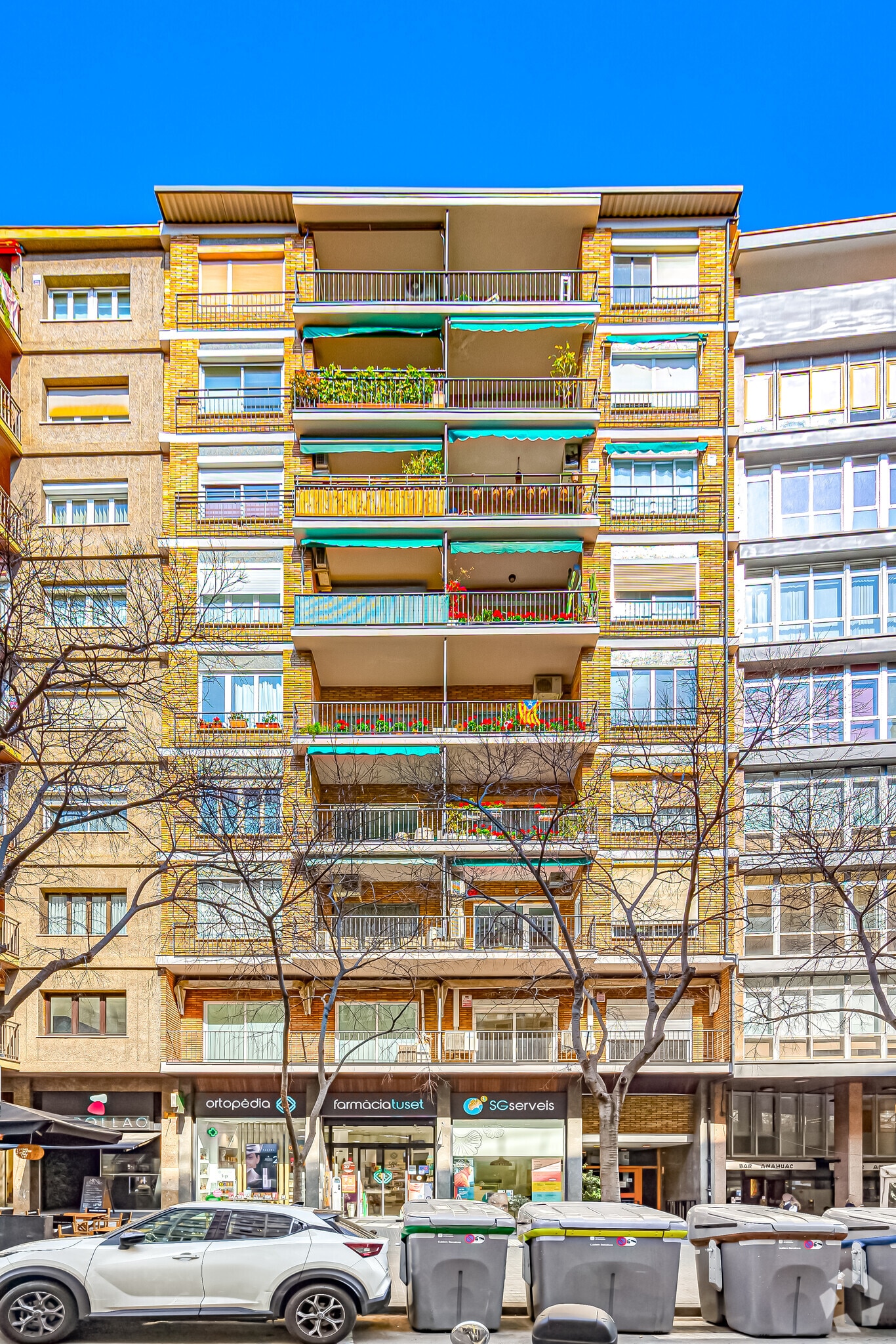 Carrer de Tuset, 34, Barcelona, Barcelona for lease Primary Photo- Image 1 of 3