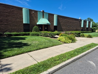 More details for 32-40 Commercial Blvd, Medford, NY - Industrial for Lease