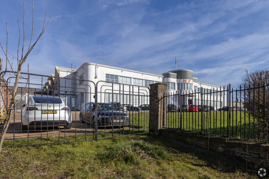 Birmingham Rd, Coventry à vendre - Photo principale - Image 1 de 15