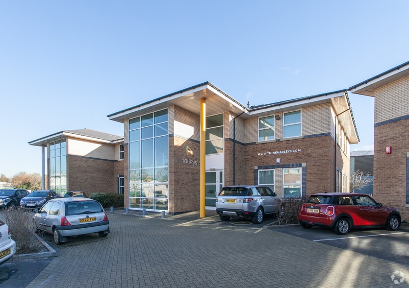 Barns Ground, Kenn for lease - Primary Photo - Image 1 of 3