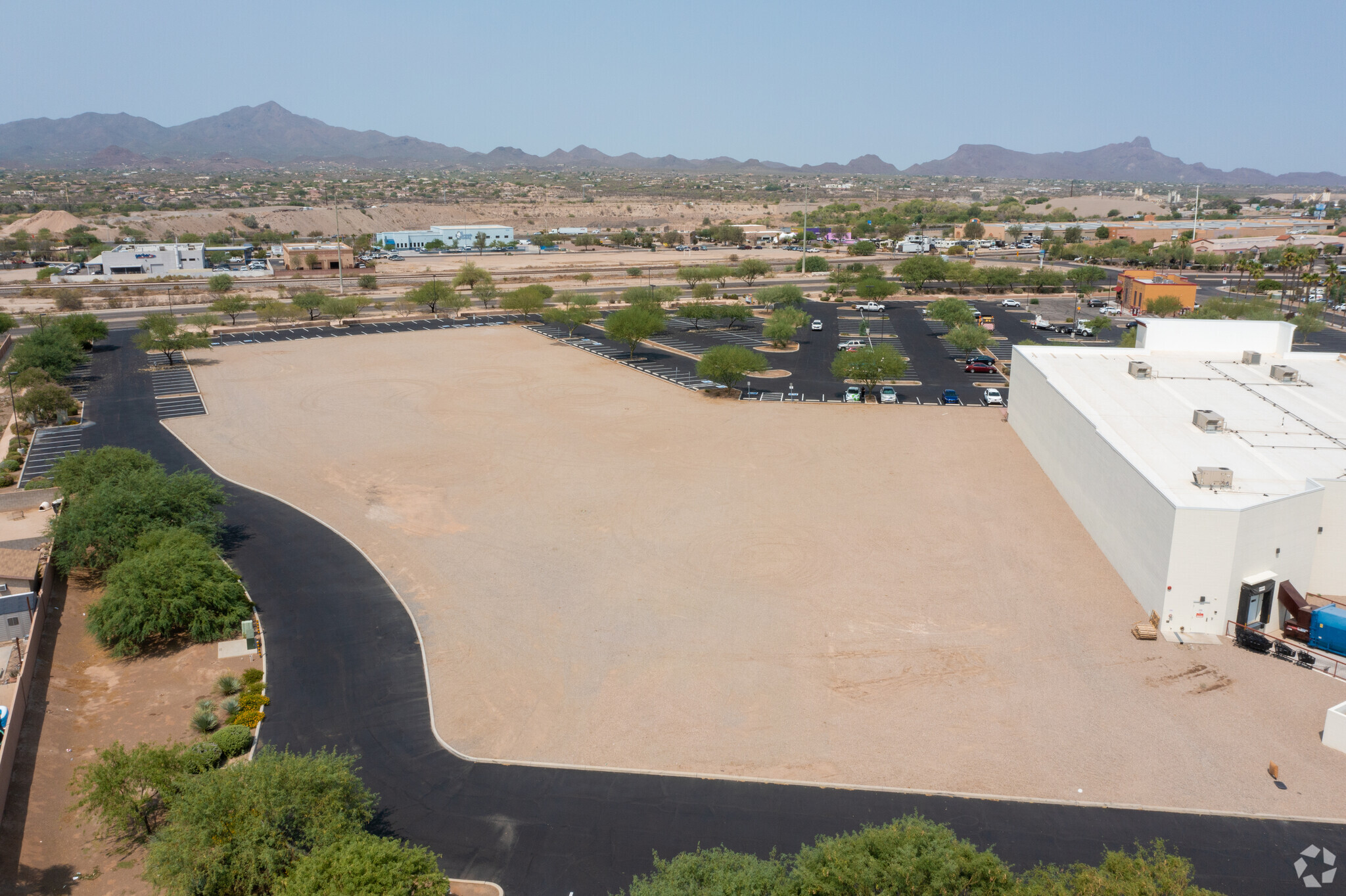 3682 W Orange Grove Rd, Tucson, AZ à louer Photo du bâtiment- Image 1 de 11