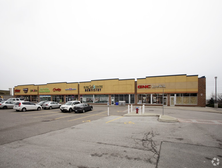 3455-3549 Wyecroft Rd, Oakville, ON for lease - Building Photo - Image 3 of 13