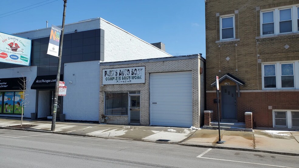 4251 N Western Ave, Chicago, IL à louer - Photo du bâtiment - Image 2 de 19