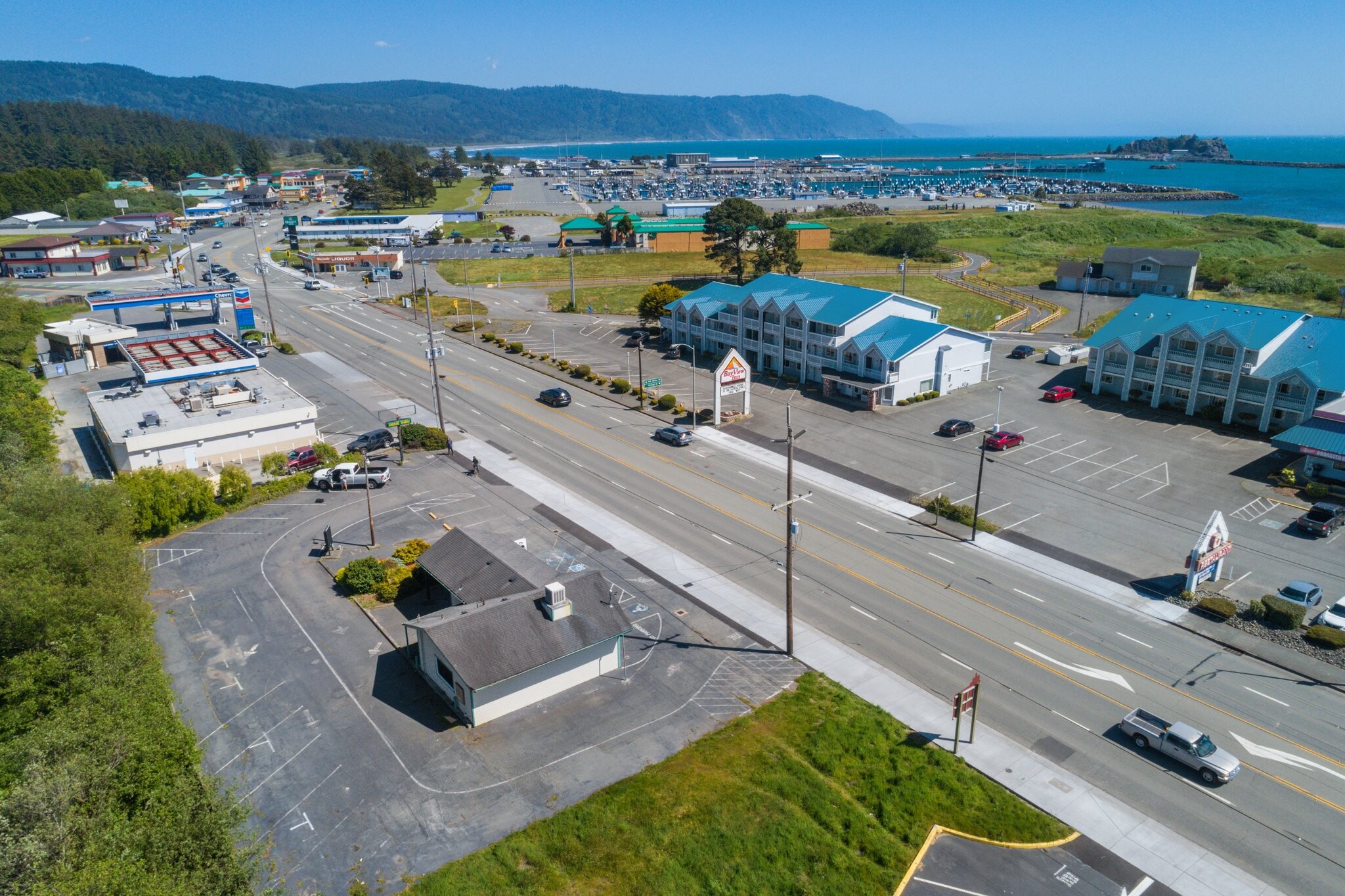 309 Us Highway 101 S, Crescent City, CA for lease Primary Photo- Image 1 of 5