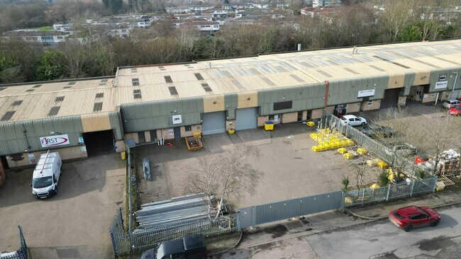 Plus de détails pour Henley Rd, Coventry - Industriel à louer