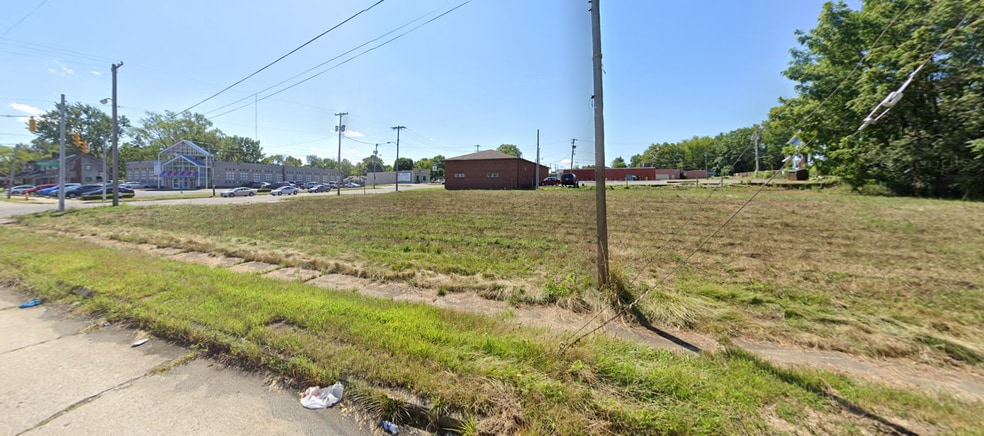 3400 Market St, Youngstown, OH à vendre - Photo du bâtiment - Image 3 de 3