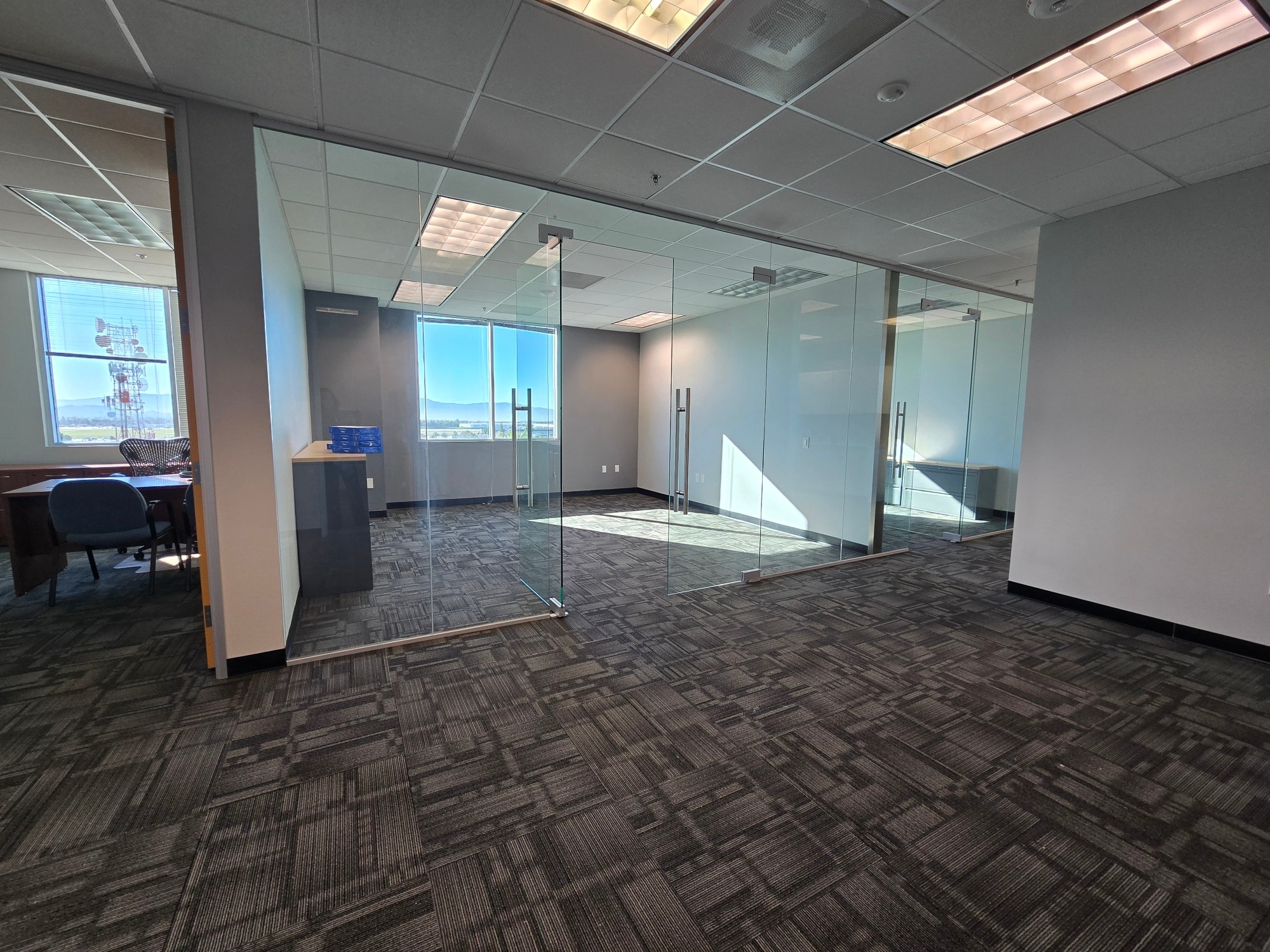 3110 E Guasti Rd, Ontario, CA à louer Photo intérieure- Image 1 de 8