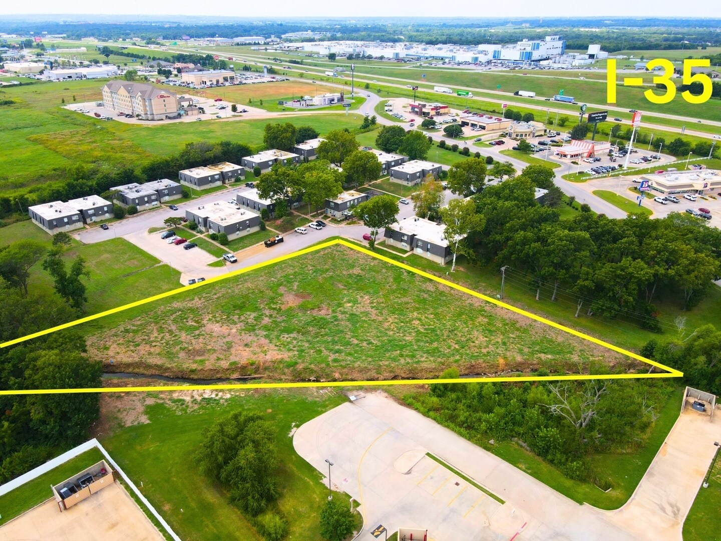 12th Avenue, Ardmore, OK à vendre Photo du bâtiment- Image 1 de 11