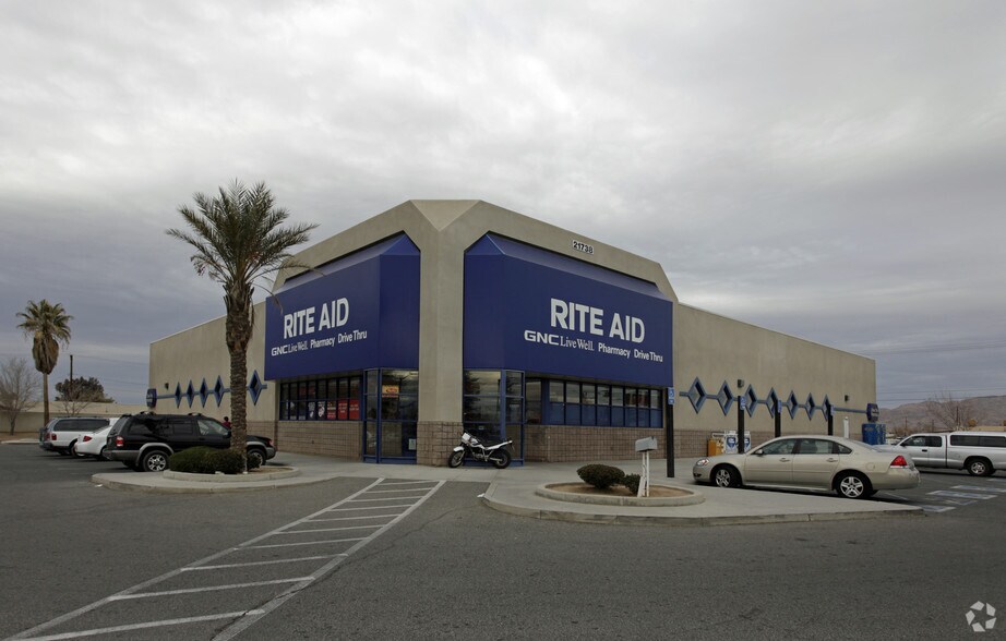 21738 US Highway 18, Apple Valley, CA for lease - Primary Photo - Image 1 of 3