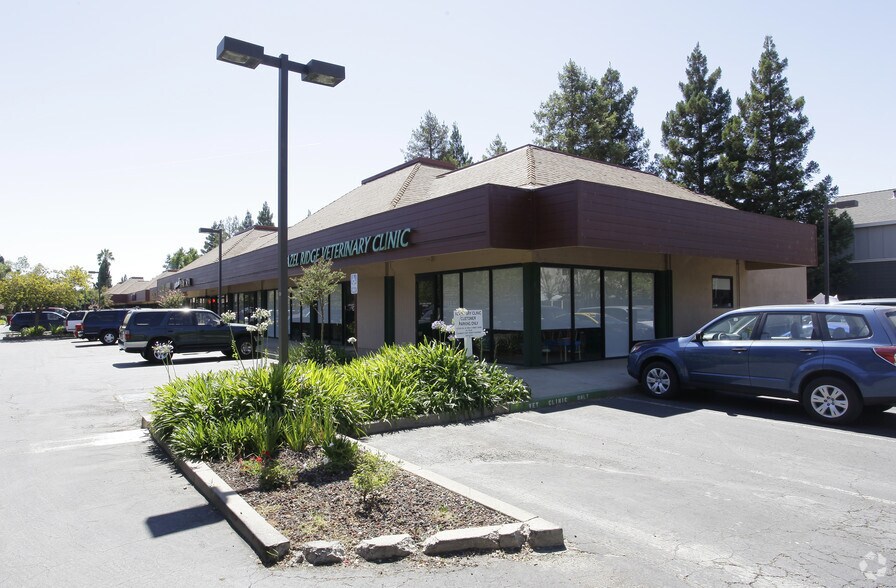 4309-4347 Hazel Ave, Fair Oaks, CA for lease - Building Photo - Image 3 of 4