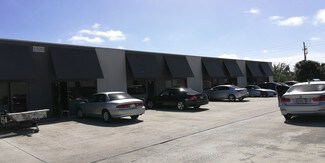 Plus de détails pour 1510 Latham Rd, West Palm Beach, FL - Local d'activités, Industriel à louer