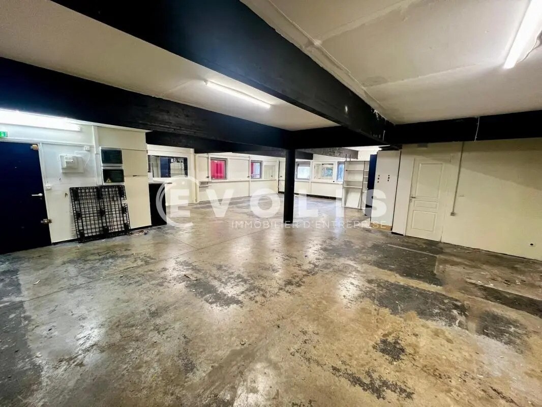 Flex in Combs-la-Ville for lease Interior Photo- Image 1 of 10