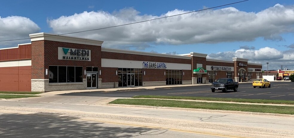 801-815 S Main Ave, De Pere, WI for sale - Primary Photo - Image 1 of 1