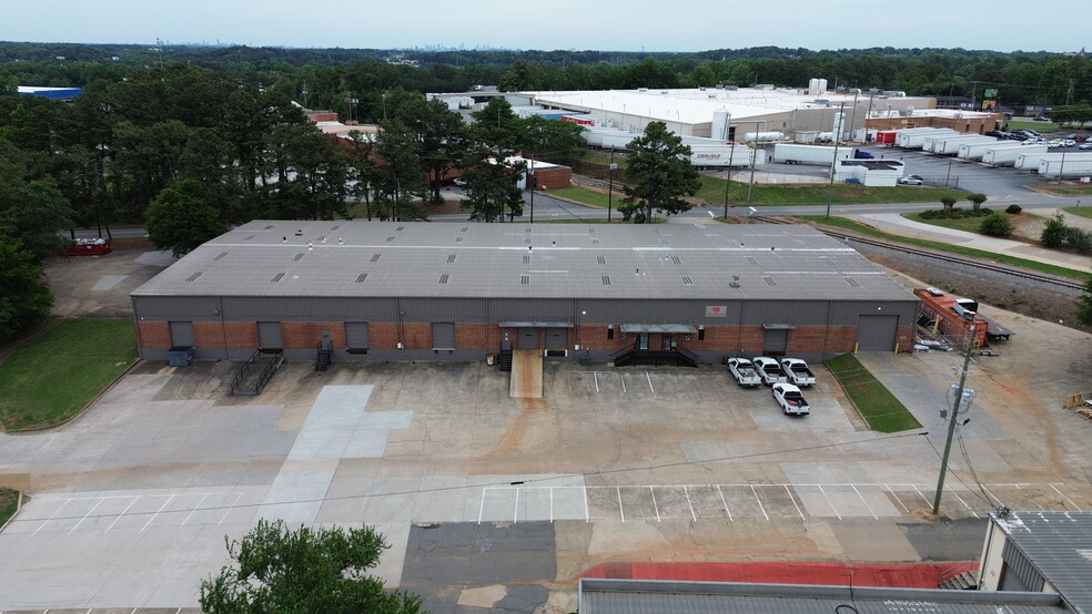 1030 Industrial Park Dr, Marietta, GA à louer - Photo du bâtiment - Image 2 de 2