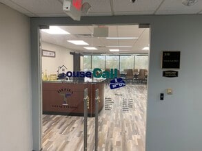 2400 Maitland Center Pky, Maitland, FL for lease Interior Photo- Image 1 of 16