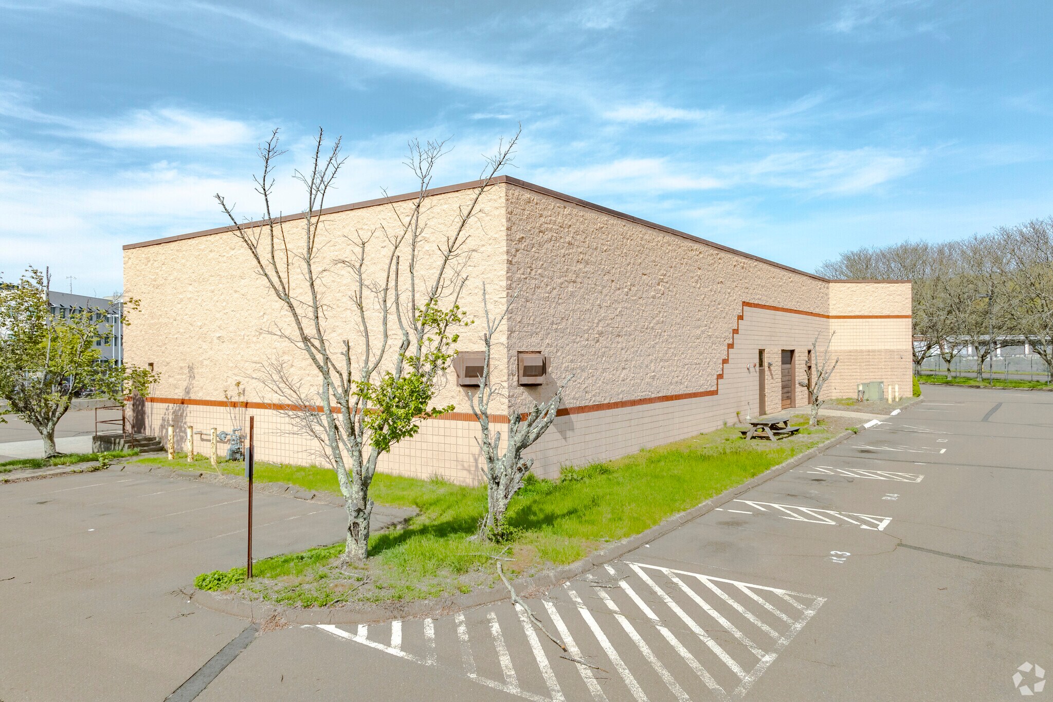 10 Middletown Ave, North Haven, CT à louer Photo principale- Image 1 de 35