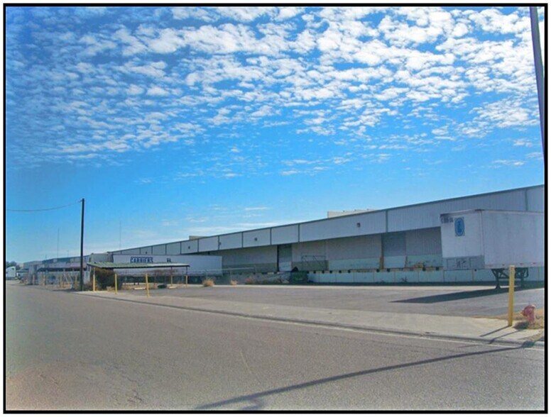 8101 San Gabriel Dr, Laredo, TX for lease - Building Photo - Image 1 of 3
