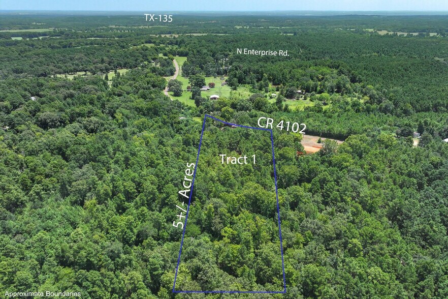 Tract 1 County Road 4102, Jacksonville, TX à vendre - Photo du bâtiment - Image 2 de 27