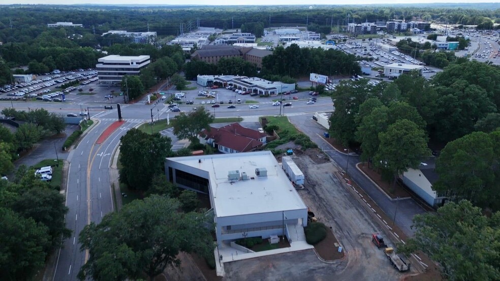 1977 N Park Pl SE, Atlanta, GA for sale - Commercial Listing Video - Image 2 of 29