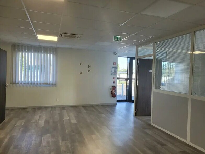 Flex dans Reyrieux à louer - Photo intérieure - Image 3 de 7