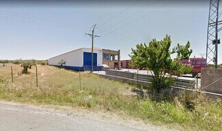 More details for Calle Ramón y Cajal, Torrejoncillo - Industrial for Sale