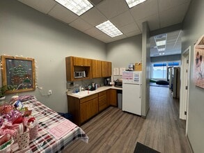 629-639 S B St, San Mateo, CA à louer Photo intérieure- Image 1 de 14