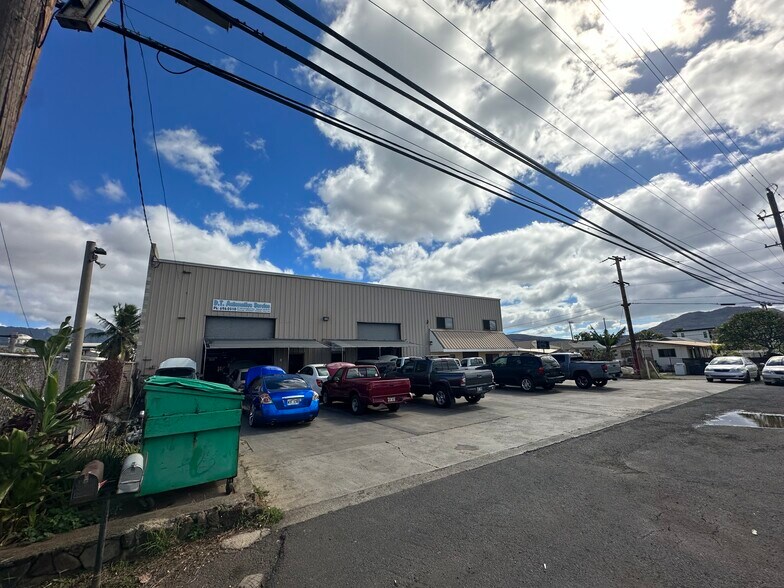 87-166 Farrington Hwy, Waianae, HI à vendre - Photo du bâtiment - Image 3 de 25