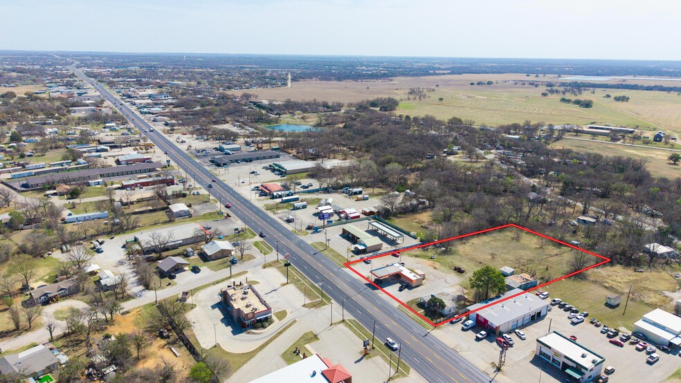 417 Early Blvd, Brownwood, TX for sale - Building Photo - Image 3 of 10
