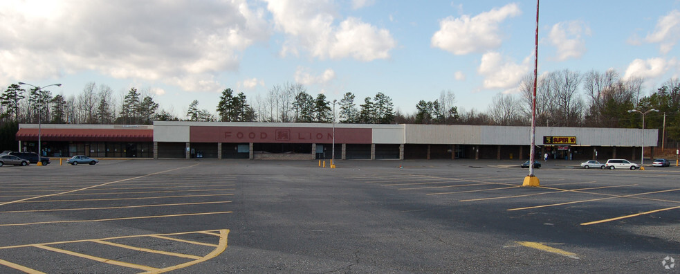 1005 Linwood Rd, Gastonia, NC for sale - Primary Photo - Image 1 of 1