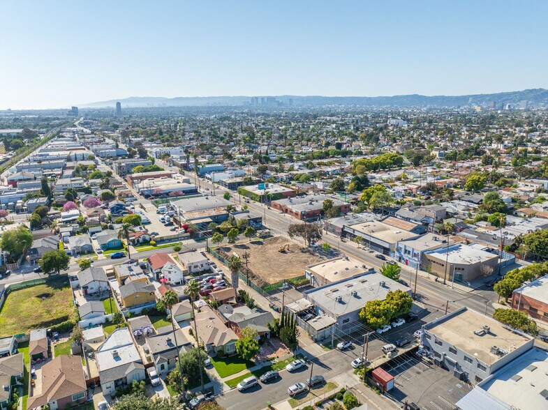 4410-4422 W Jefferson Blvd, Los Angeles, CA à vendre - Aérien - Image 3 de 4