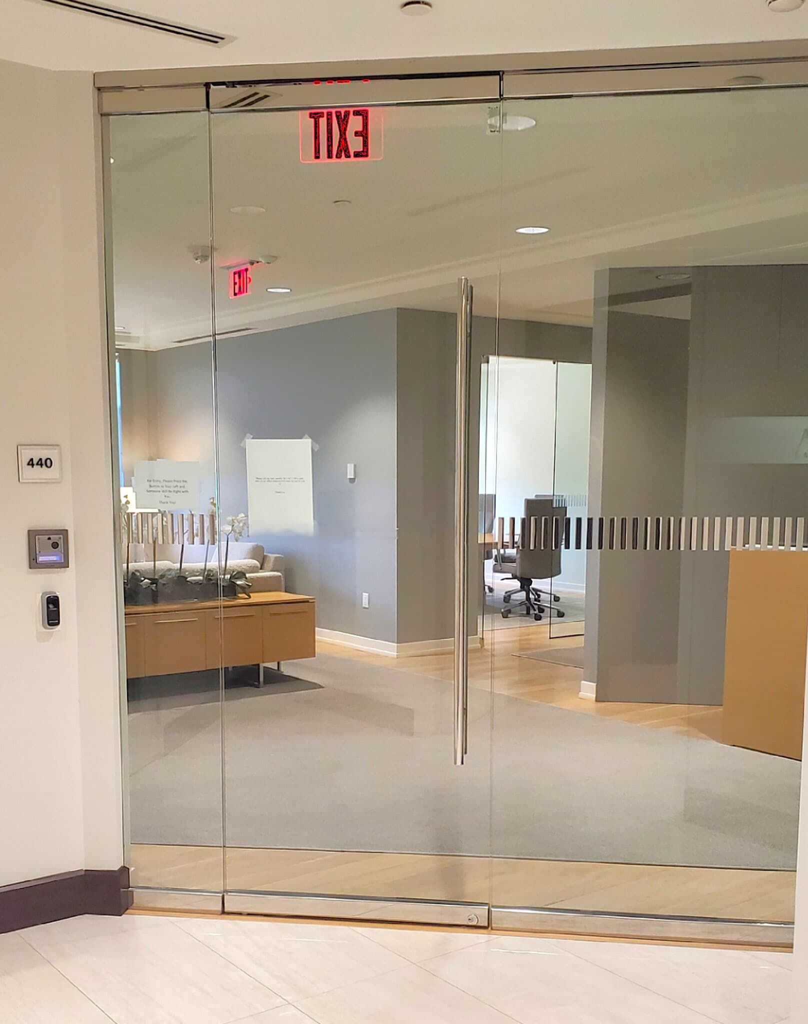 225 NE Mizner Blvd, Boca Raton, FL for lease Interior Photo- Image 1 of 6