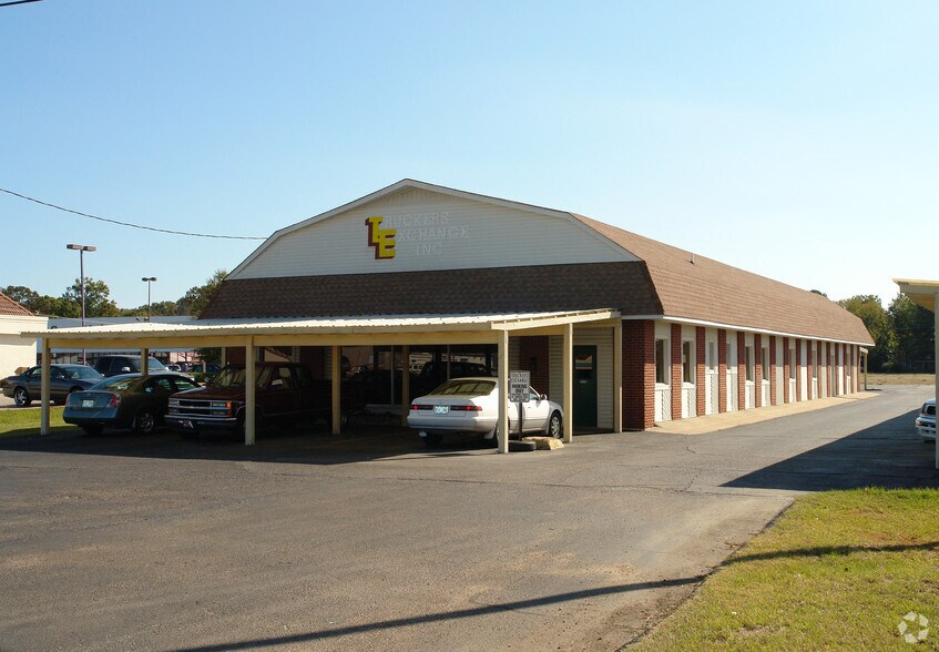 3049 Highway 80 E, Pearl, MS for sale - Primary Photo - Image 1 of 3