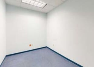 301 Ninth St, Huntington, WV for lease Interior Photo- Image 2 of 3