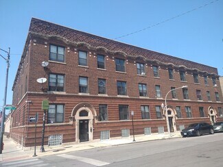 Plus de détails pour 400 E 66th St, Chicago, IL - Multi-résidentiel à vendre