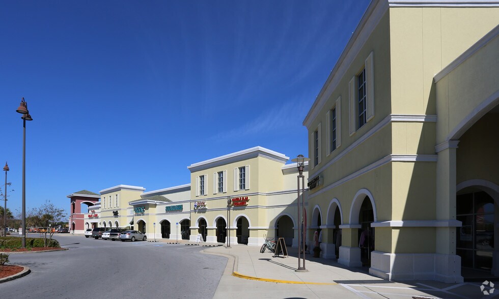 804-888 Gulf Breeze Pky, Gulf Breeze, FL à louer - Photo principale - Image 2 de 9