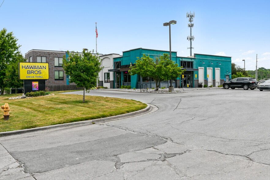 1501-1503 W 23rd St, Lawrence, KS à vendre - Photo du bâtiment - Image 2 de 7